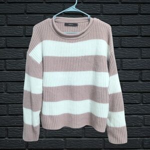 Zesica Women's  Pink and White Striped Sweater Size Small